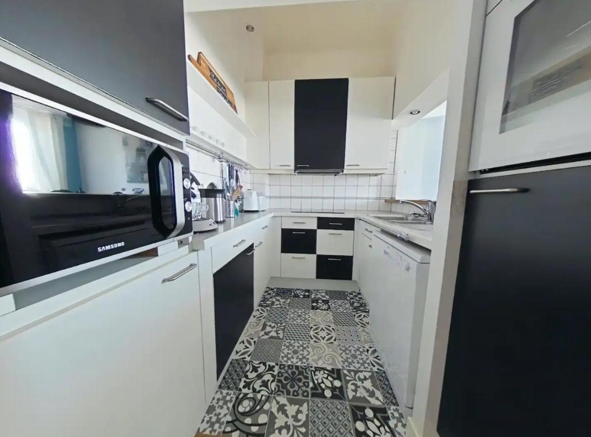 Апартаменты Logement Place D'Erlon Hypercentre Avec Balcon Реймс Экстерьер фото