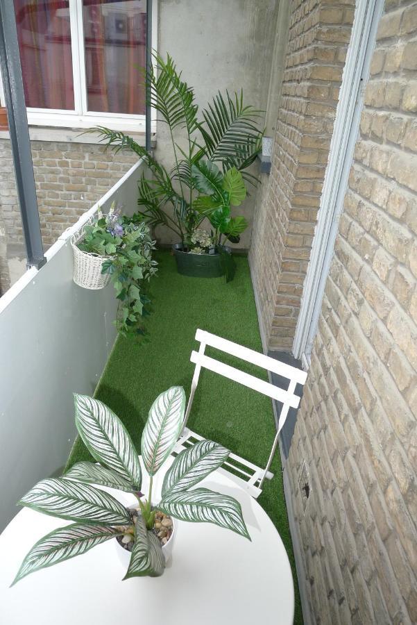 Апартаменты Logement Place D'Erlon Hypercentre Avec Balcon Реймс Экстерьер фото